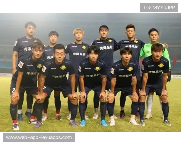 上海男篮补时绝杀,全场跪地庆祝 上海男篮补时绝杀,全场跪地庆祝